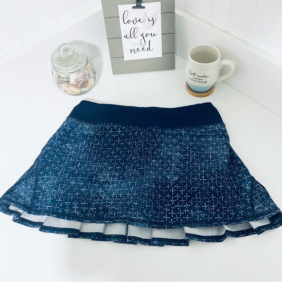 Navy Blue Lululemon pace setter skirt skort 4 regular Navy blue cross - Picture 3 of 10